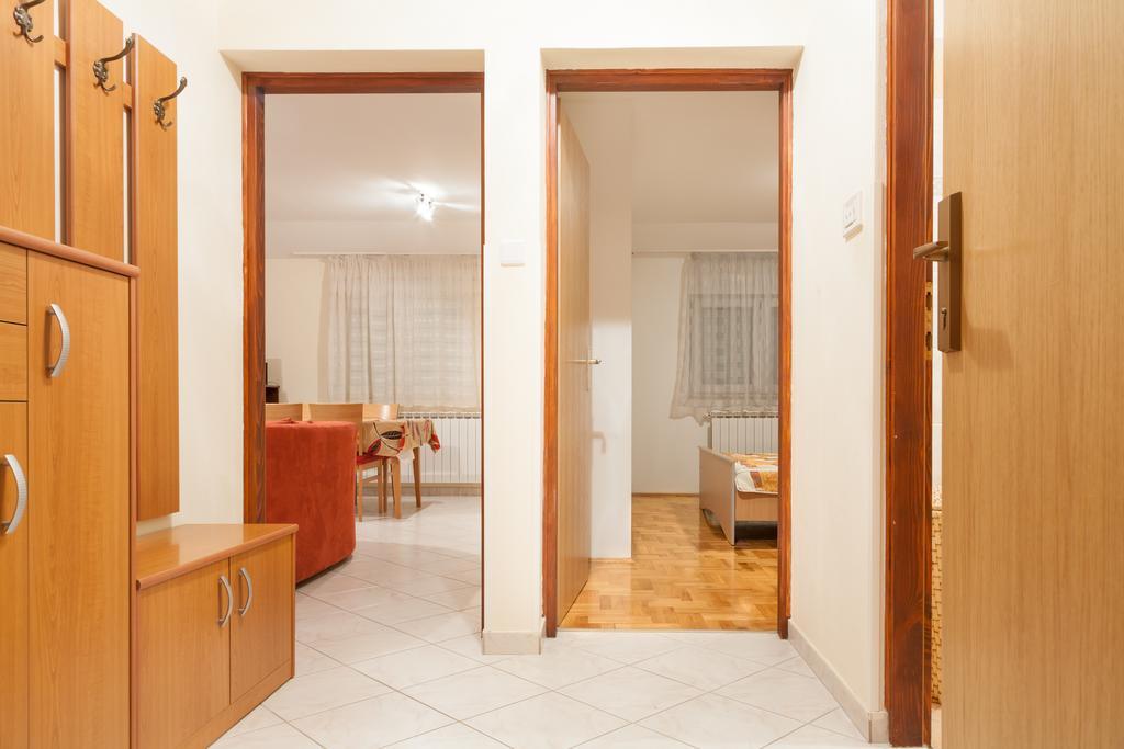 Apartment Aldo Pula Phòng bức ảnh