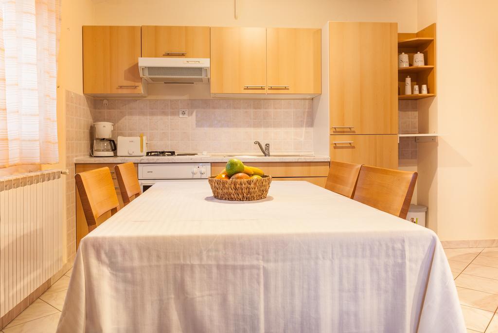 Apartment Aldo Pula Phòng bức ảnh